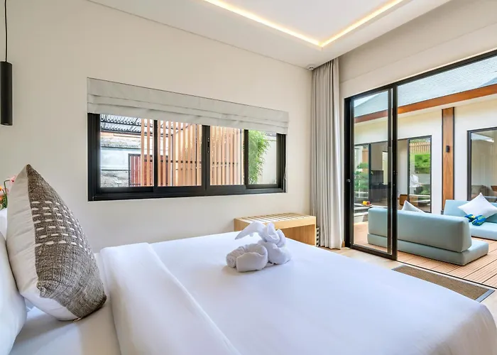 Oasis Residences - Two Modern 3-br With Private Pools & Fast Wifi فيلة سانور