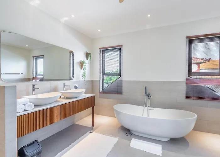 فيلة Oasis Residences - Two Modern 3-br With Private Pools & Fast Wifi *